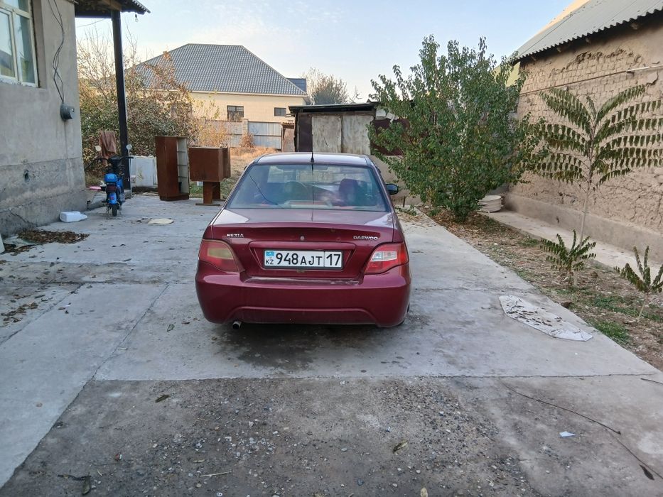 Дайво нексия 2 .1.5 куб 2010г