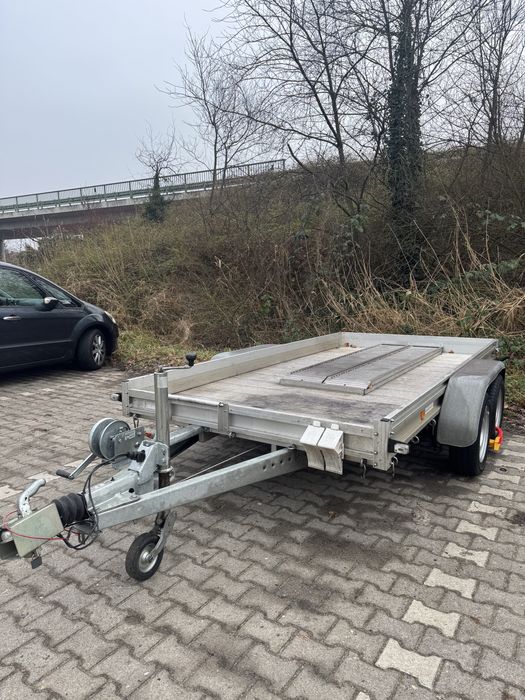 Vand trailer 360x175 sau schimb