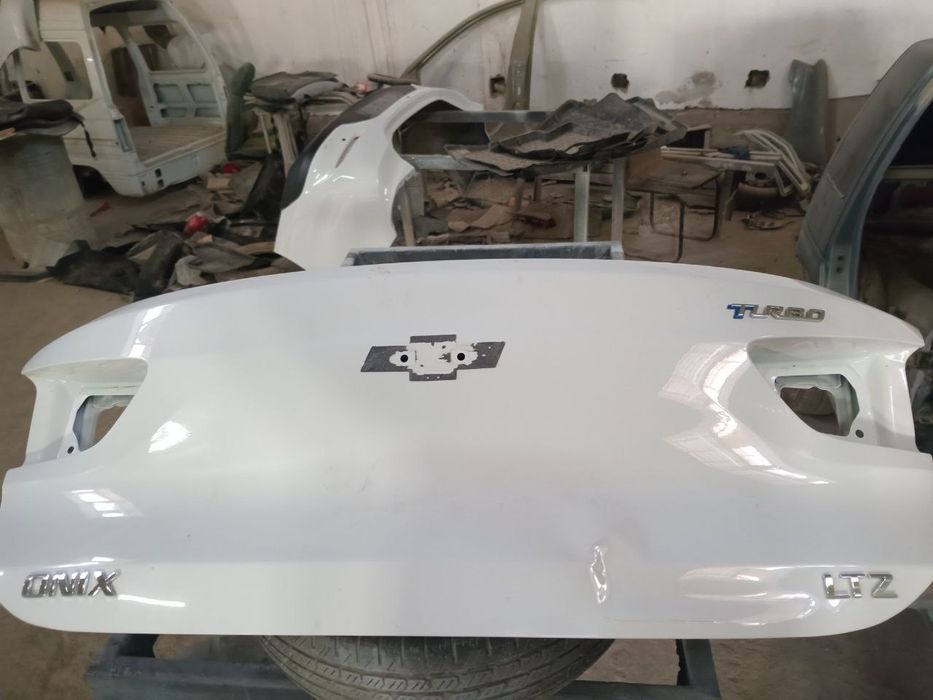 Onix radnoy bagaj sotiladi