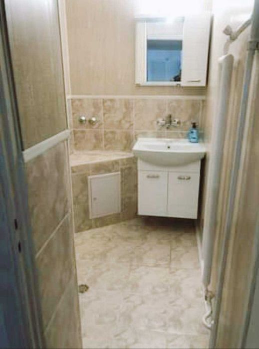 Дава се под наем Четиристаен апартамент в Бургас, Изгрев - 90 кв.м за 459 € - Снимка #4