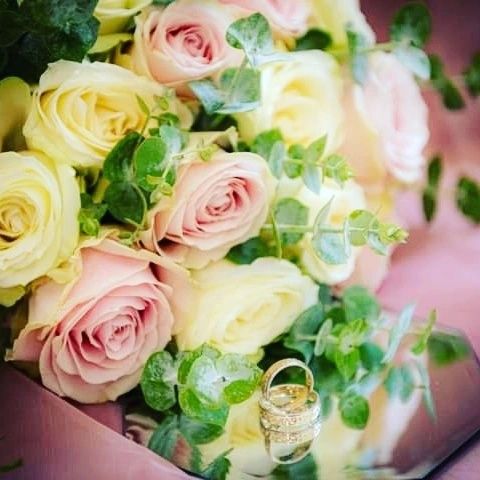 Aranjamente florale, decorațiuni si buchete flori