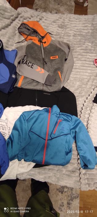 Lot haine de vânzare