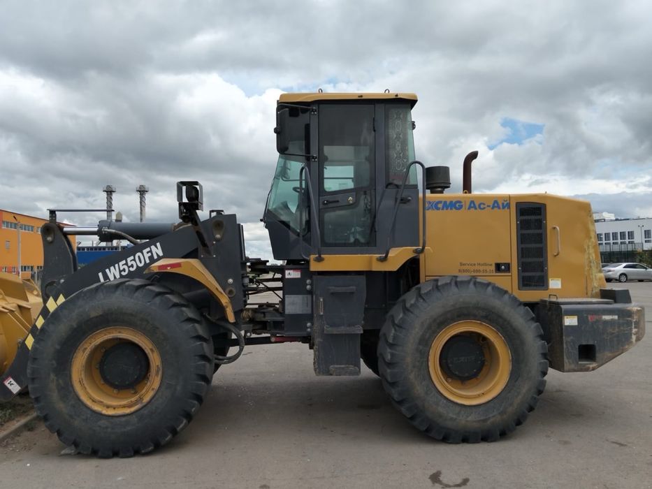 Погрузчик вронталный