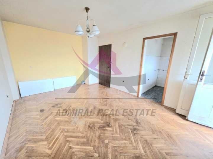 Топ локация -едностаен-Център