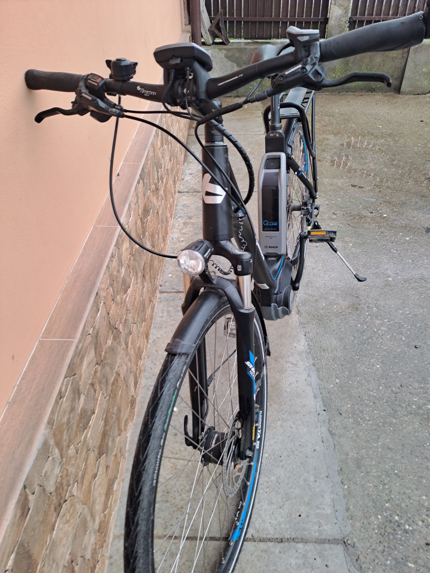 Vând bicicleta electrică