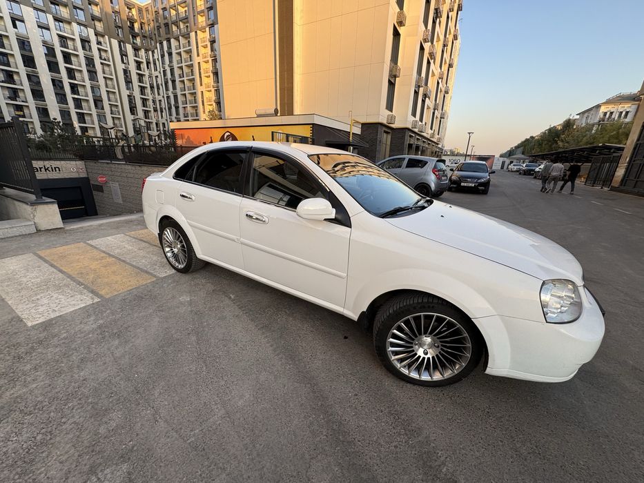 Chevrolet Optra Dubai