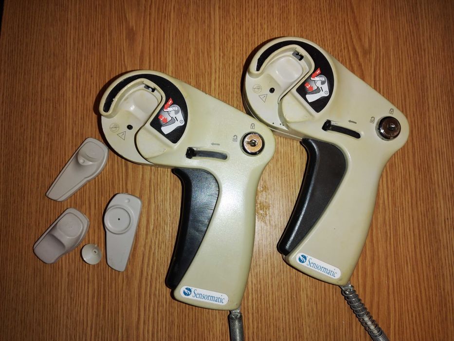 Cleste detasator Sensormatic (pe rulmenti) pentru alarme antifurt