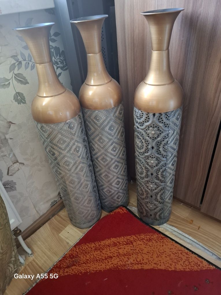 Ваза напольная..