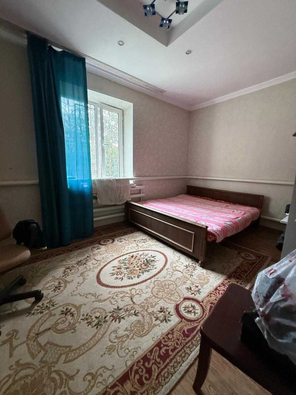 5-ти комнатный дом в р-не ДЭУ за 40 млн.тнг