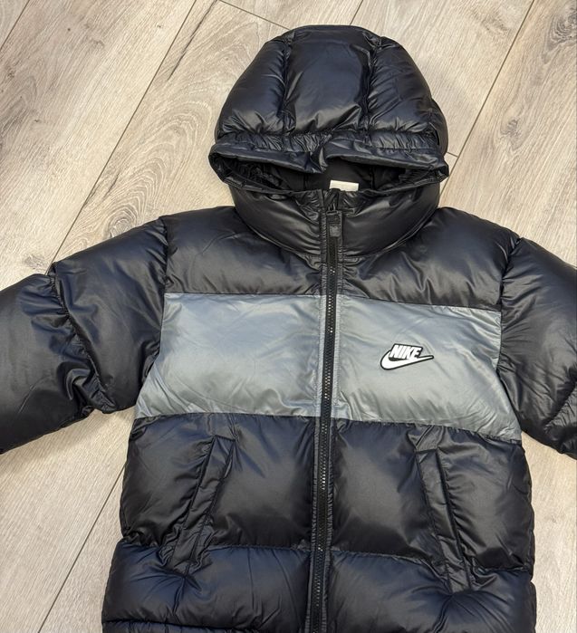 Детско оригинално яке Nike