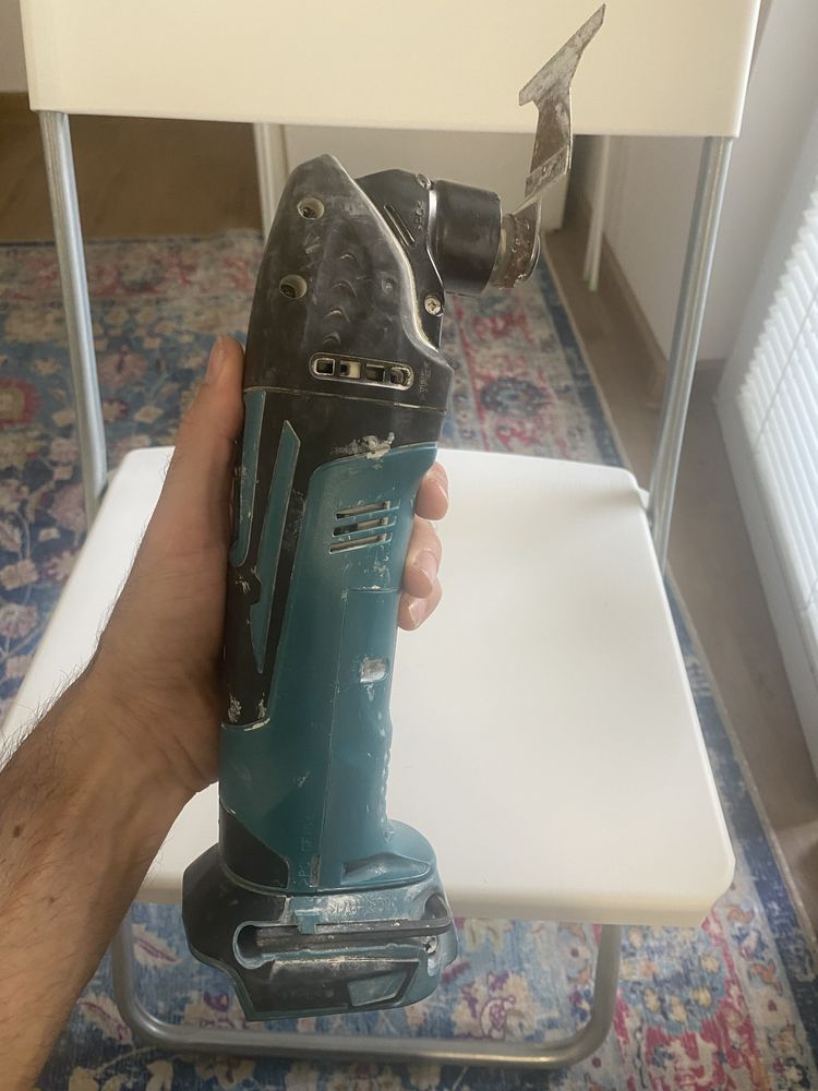 Makita DTM50 мултитул.
