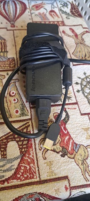 Incarcator laptop Lenovo