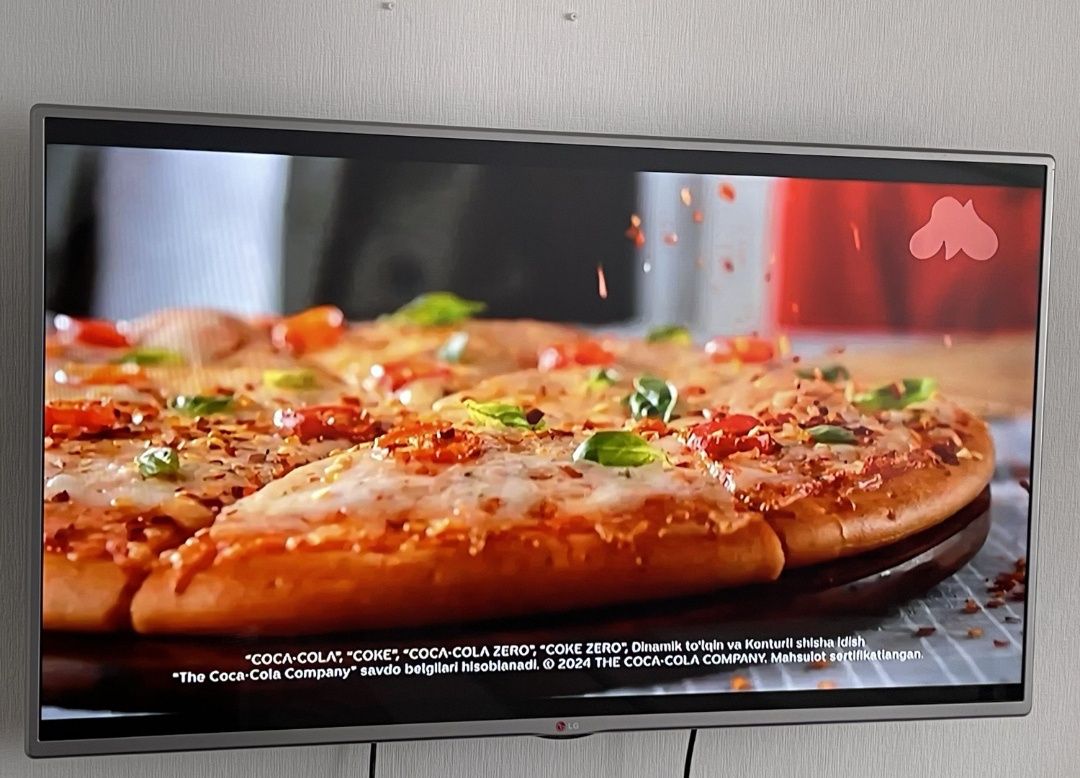 LG 43 экран Корея.