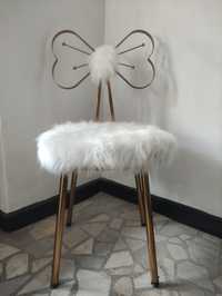 Стол с пухена гарнитура: Пандела, бял