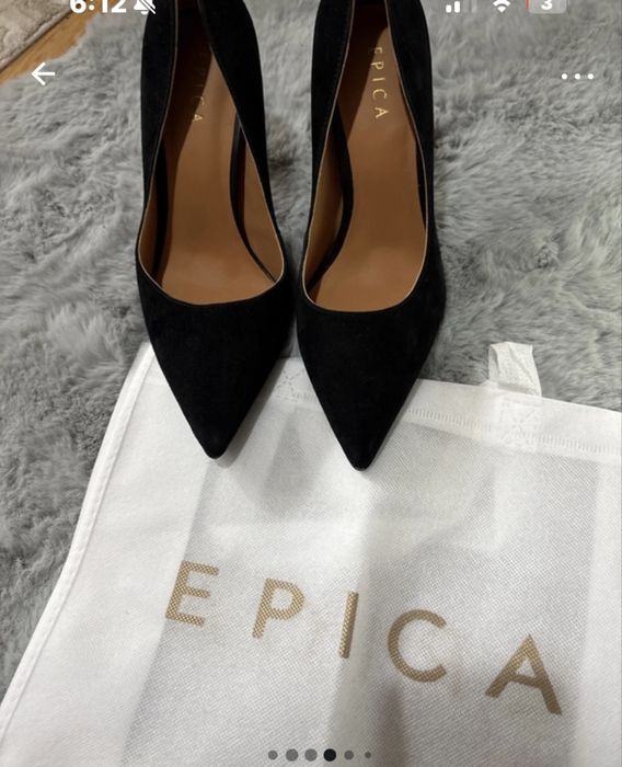 Pantofi cu toc stiletto