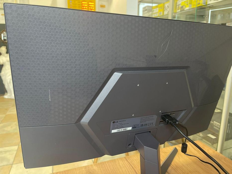 Monitor Gaming LED VA LG UltraGear 24GS50F-B, Full HD, 180Hz -A-