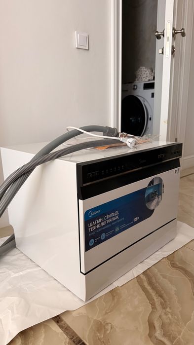 Настольная посудомоечная машина Midea MDWT-617LWW