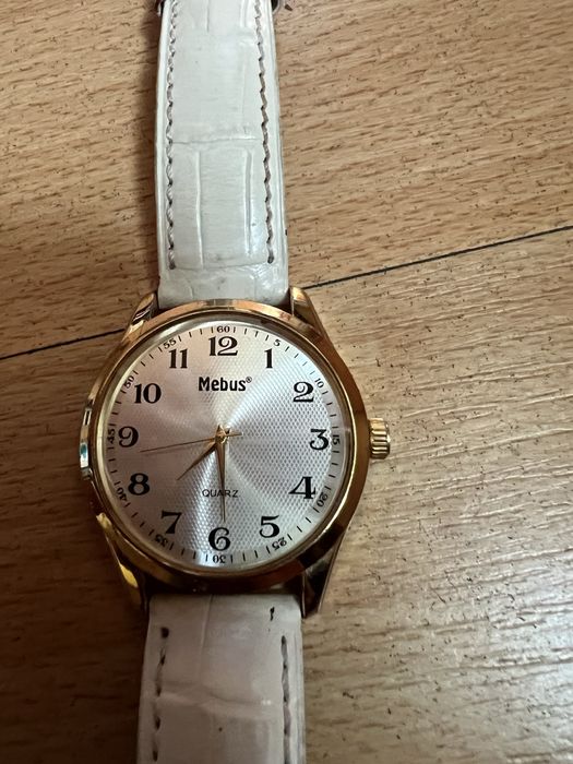 Дамски часовник Mebus