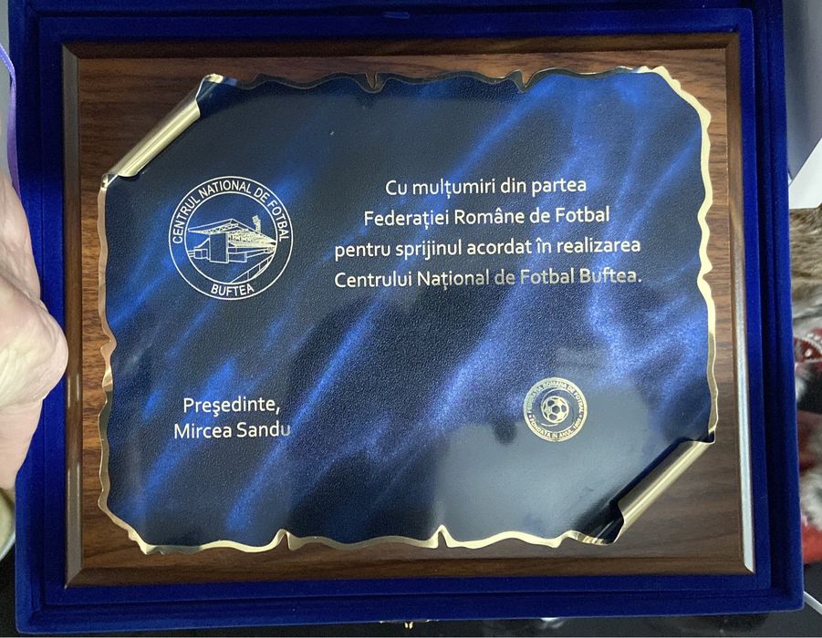 FRF - placa comemorativă