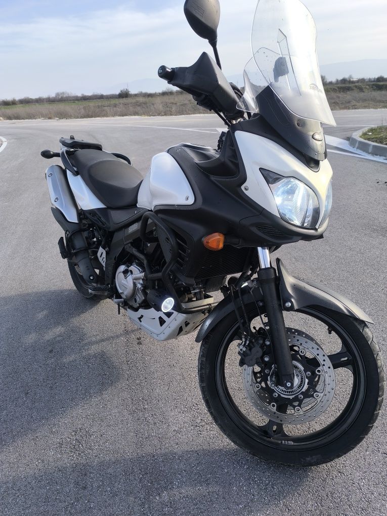 Suzuki v strom 650