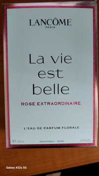 Parfum La vie est belle, rose extraordinaire