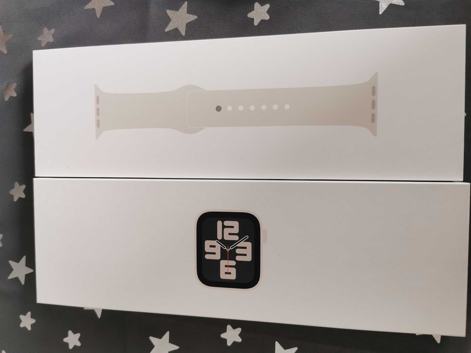 Apple Watch SE 2 2024 40mm Midnight Sport Band GPS