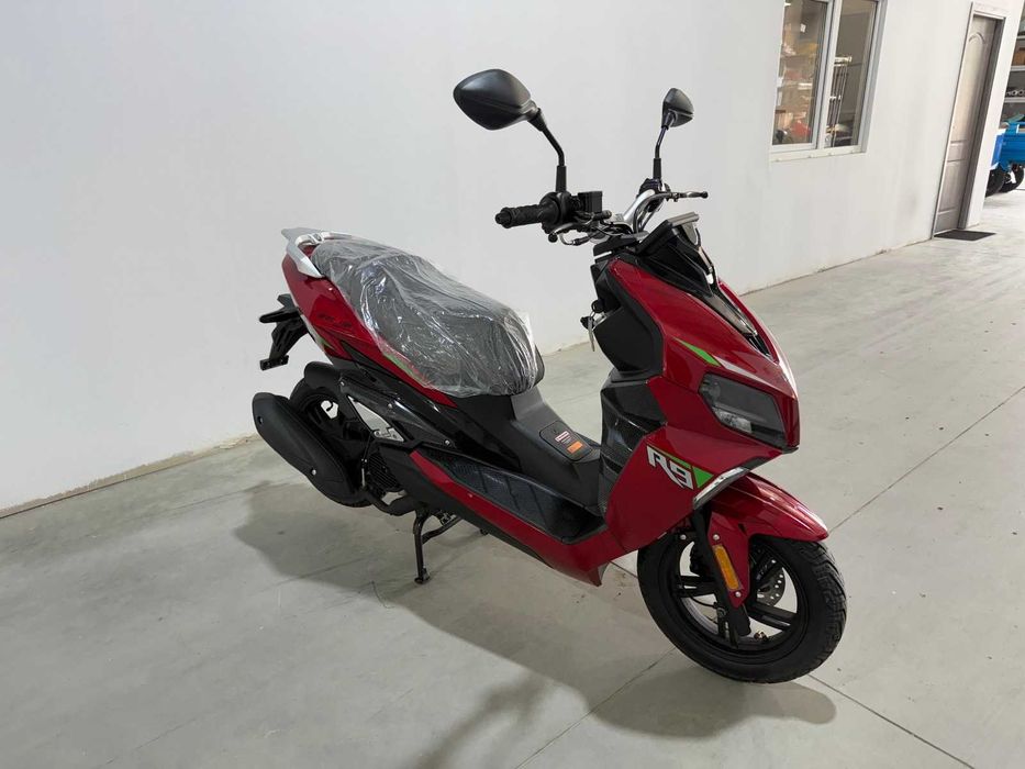 Scuter Breckner R9 gri 125CC CU PERMIS pe benzina CIV incl scuter nou