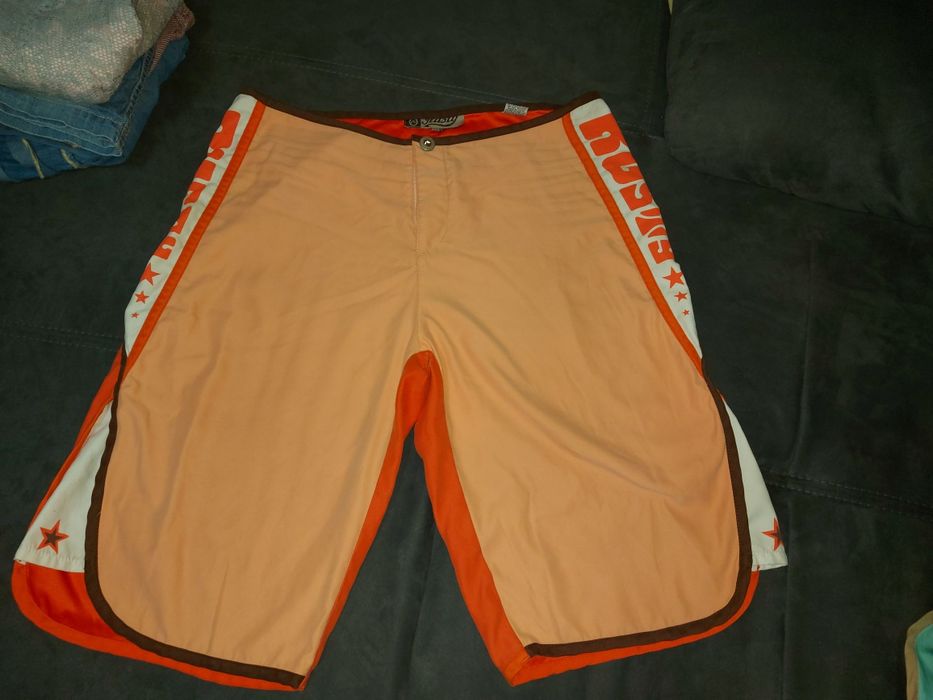 Лот от мъжки къси панталонки