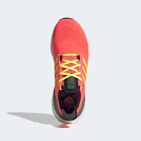 Оригинални маратонки * ADIDAS ULTRABOOST 22 * EU44 2/3