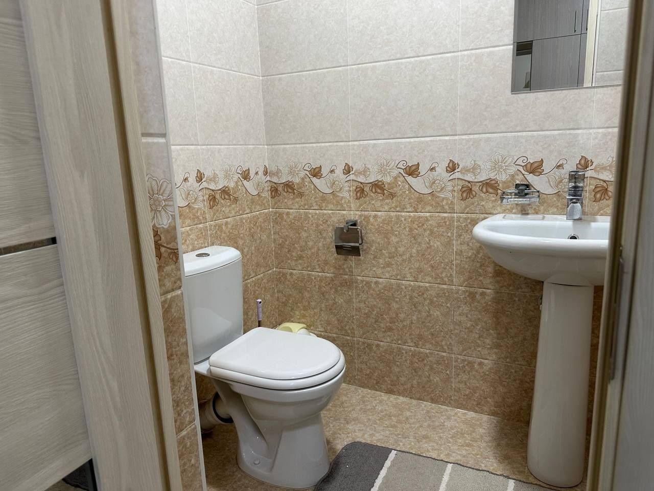 Продаётся 80кв Яккасарайский район. с ремонтом,с мебелью,с техникой