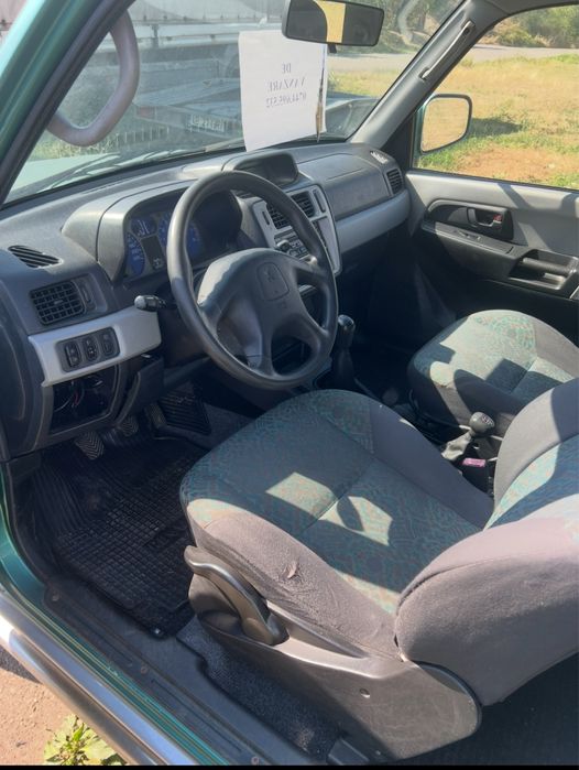 Mitsubishi pajero pinin