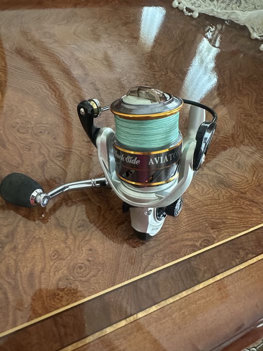 Продается катушка Блэк Сайд 2500 в идеальном состоянии