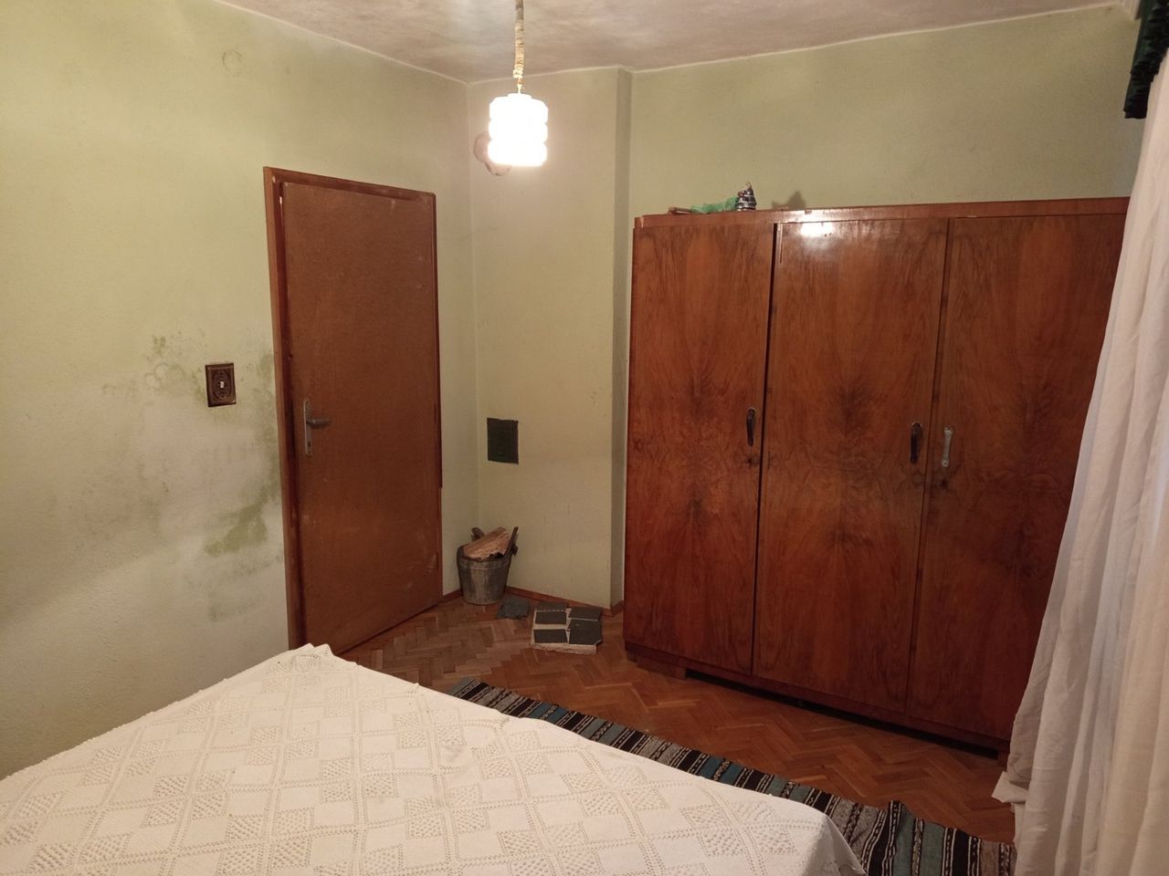 Продава се Къща в Пловдив, Индустриална зона - Тракия - 210 кв.м за 381 €/кв.м - Снимка #11