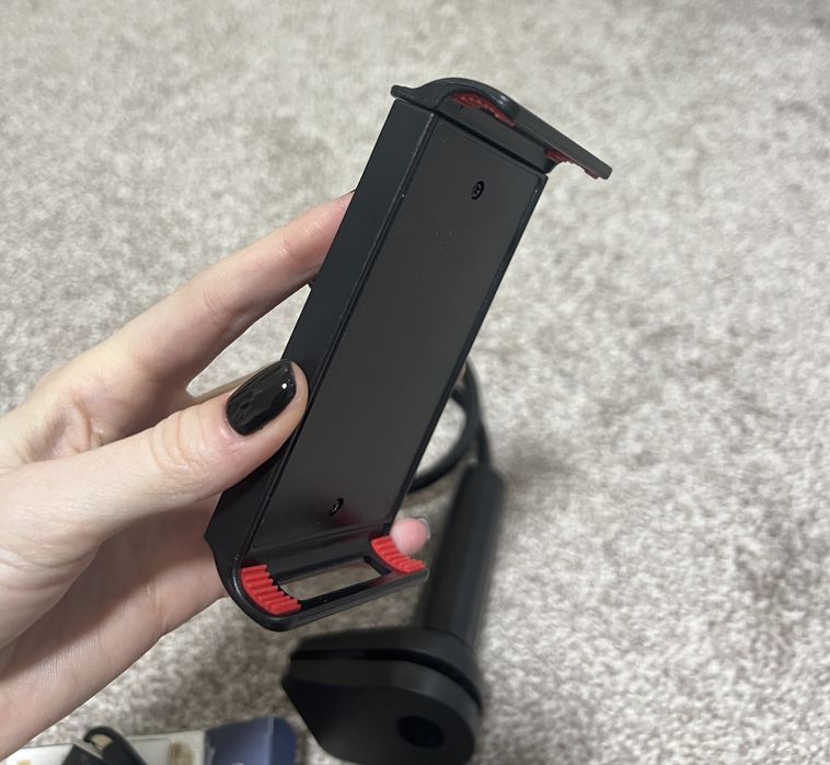 Suport Kindle si inel rasfoire pagini