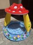 Piscina copii nefolosita