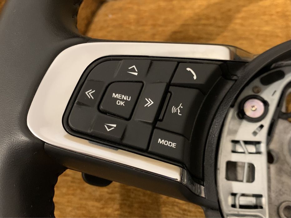 Volan cu padele Jaguar XF / XE / F Pace, Impecabil