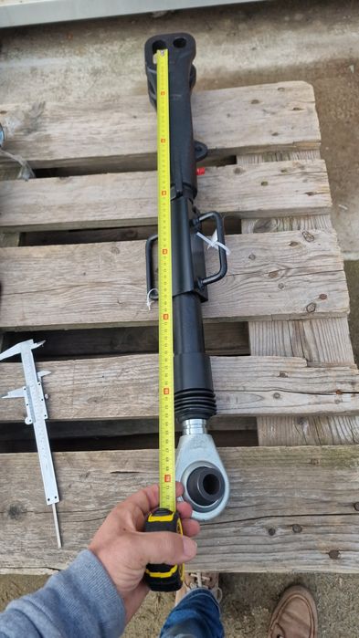 Ancora tractor utilaje agricole preț 850 lei tva inclus se poate trimi