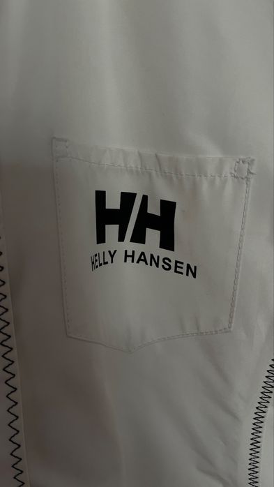 Helly Hansen бяло дамско яке