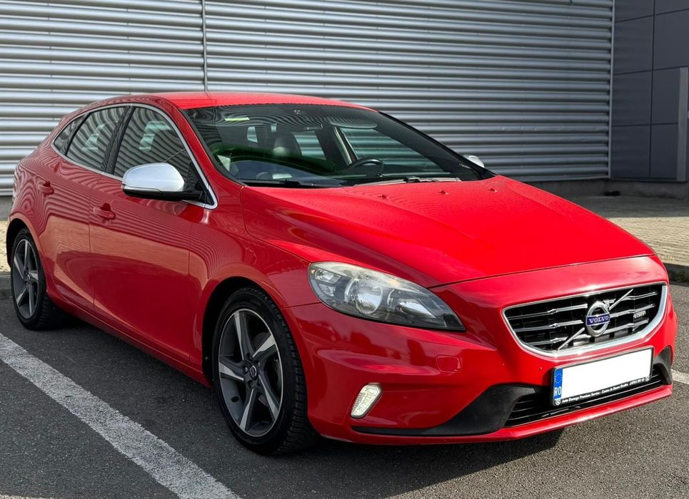 Volvo V40 D2 1.6D R Design