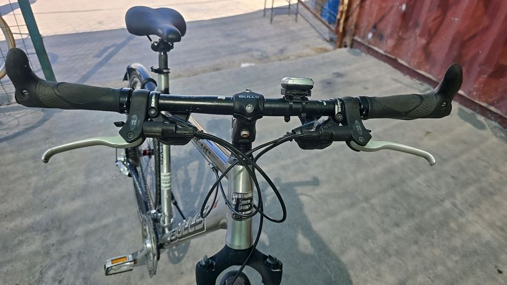 Неметский велосипед Bulls 28