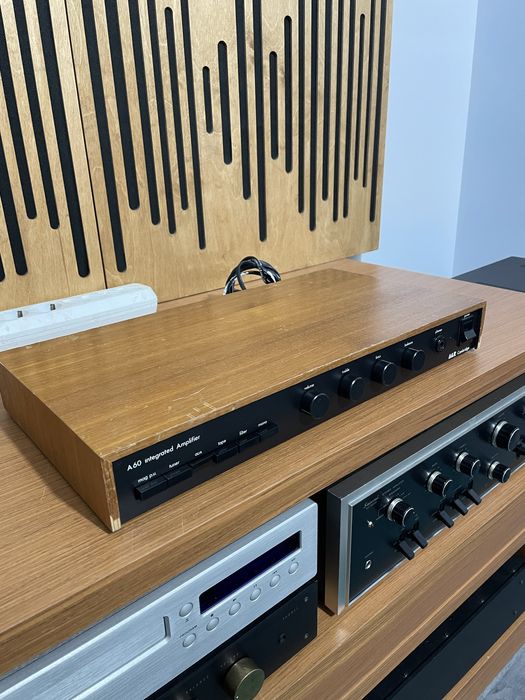 Vand / schimb amplificator A&R Cambridge A60
