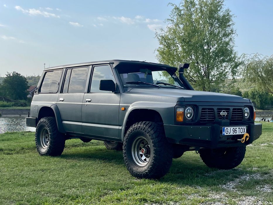 Nissan Patrol Y60
