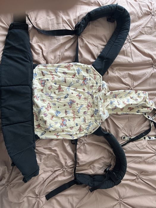 Sisistem de purtare Ergobaby