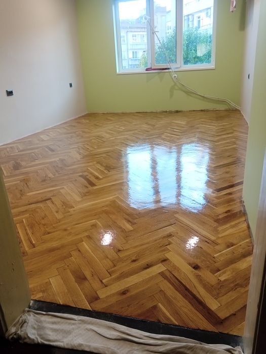 Безпрахово циклене и лакиране