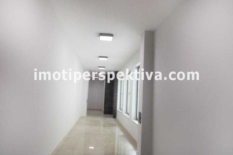 Продава се Тристаен апартамент в Пловдив, Център - 90 кв.м за 2000 €/кв.м - Снимка #13