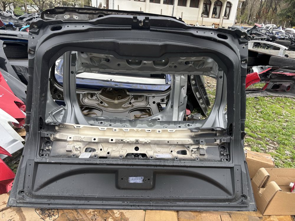 Капак Range Rover Evoque L460