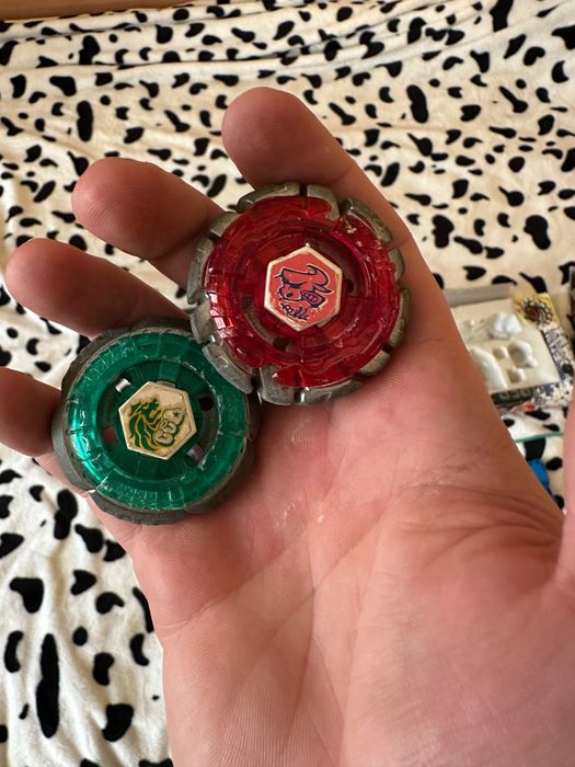 Бейблейдове 1111