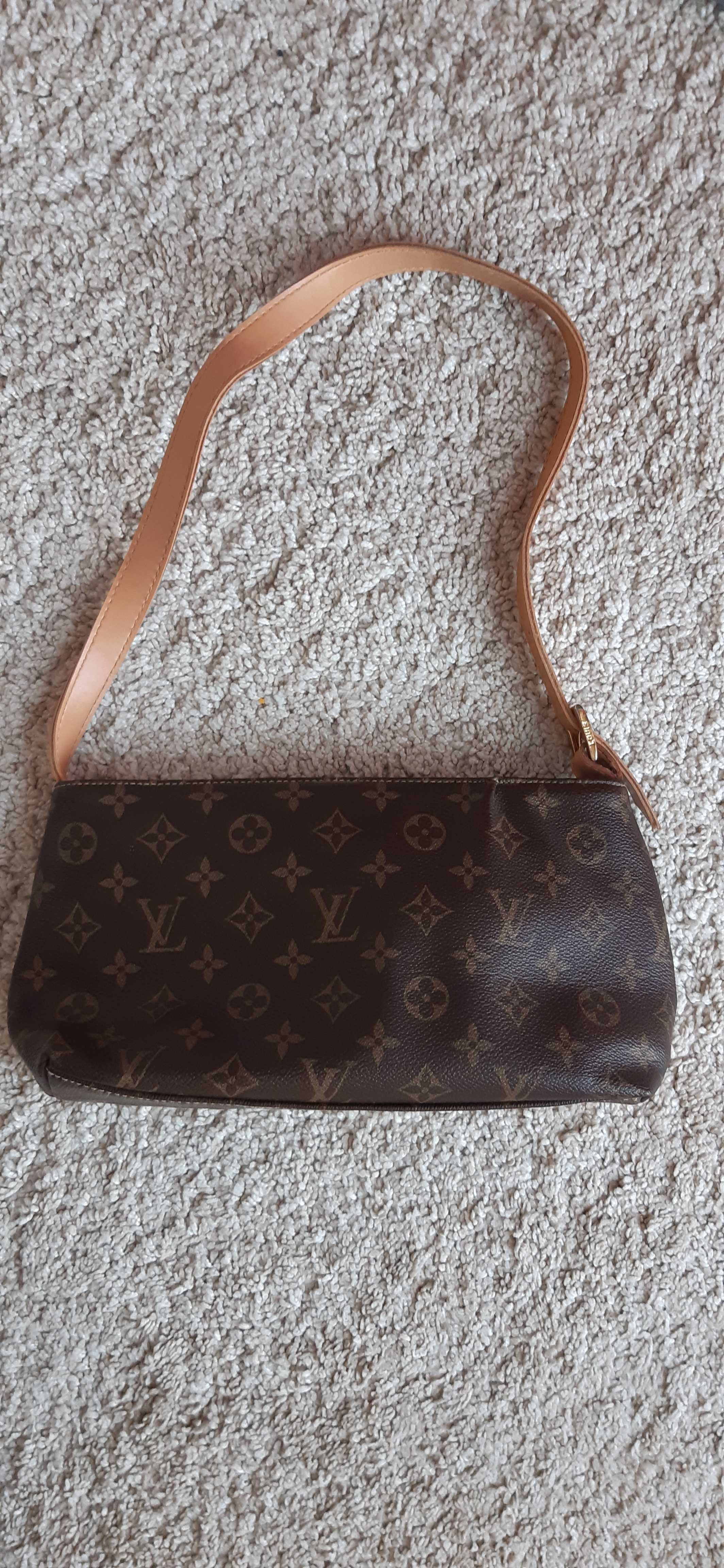 Geanta Louis Vuitton baguette