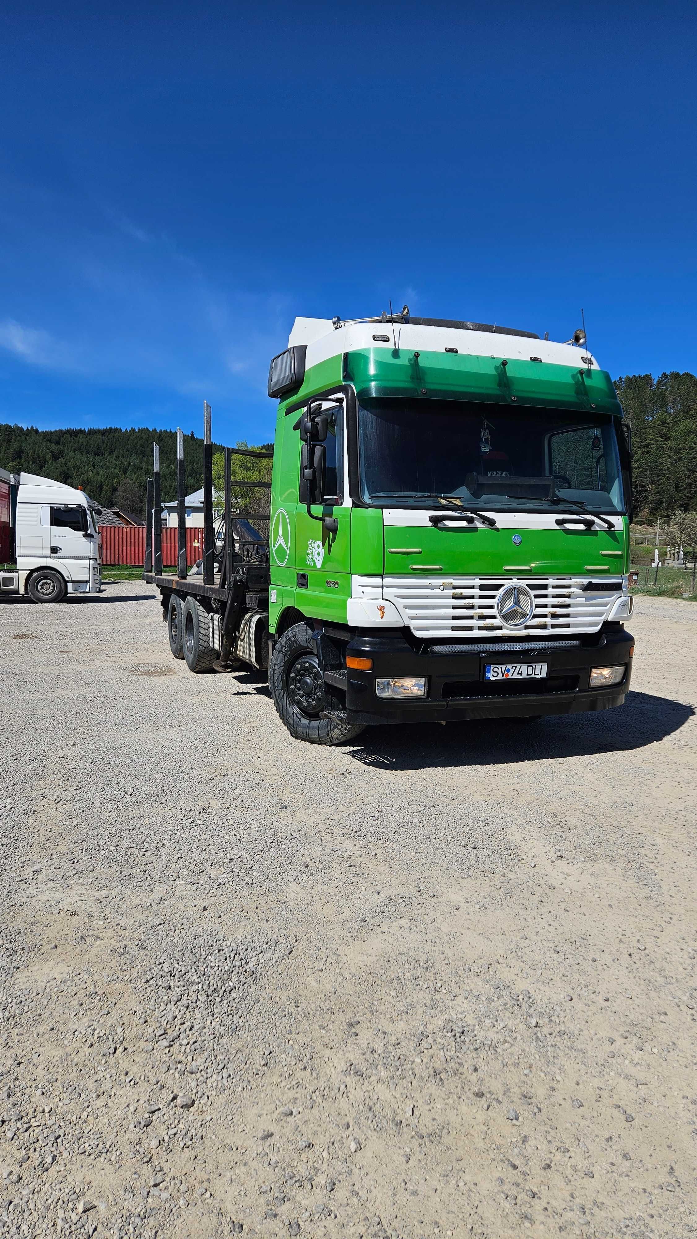 Mercedes Actros V8 530cp