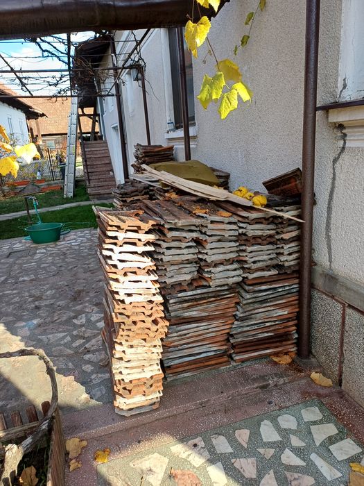 Vand tigla stare buna